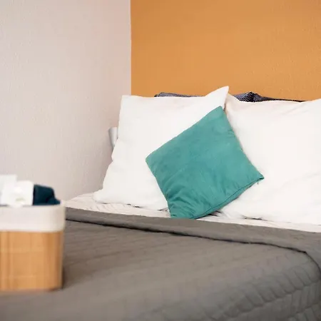 Le Citadin - Centre - Musee Automobile - Parc Expo Апартаменты